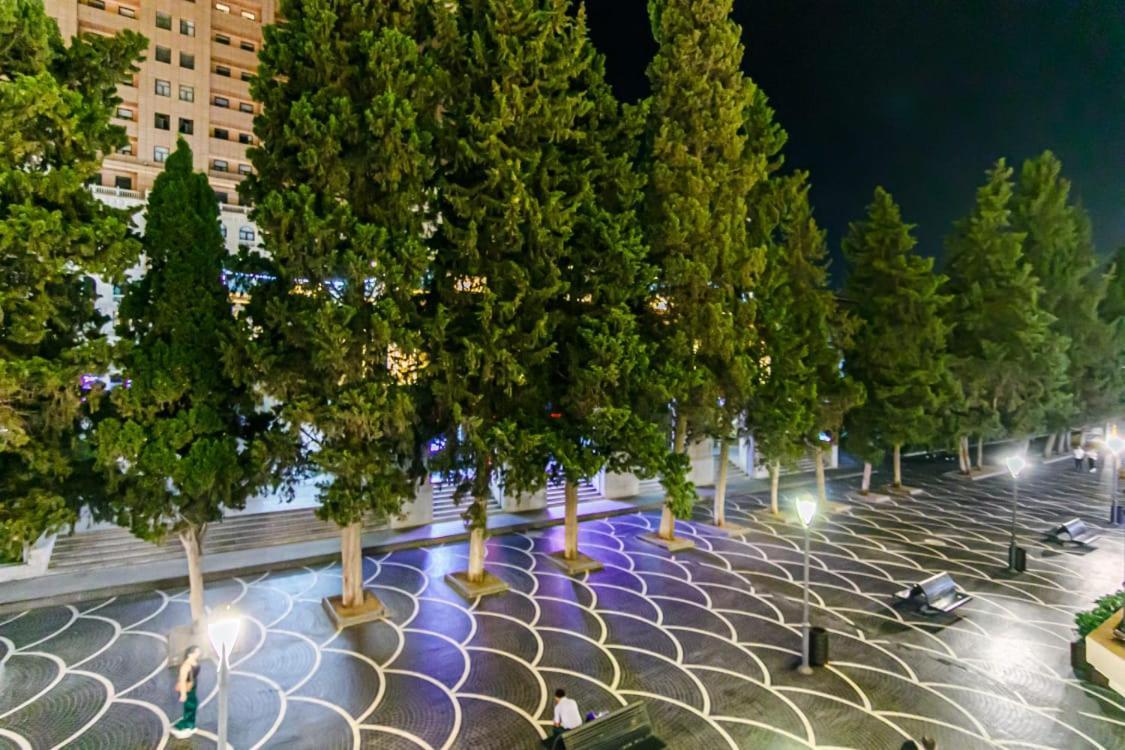 M Estate. 2 Room Home In Targovu Baku Exteriör bild