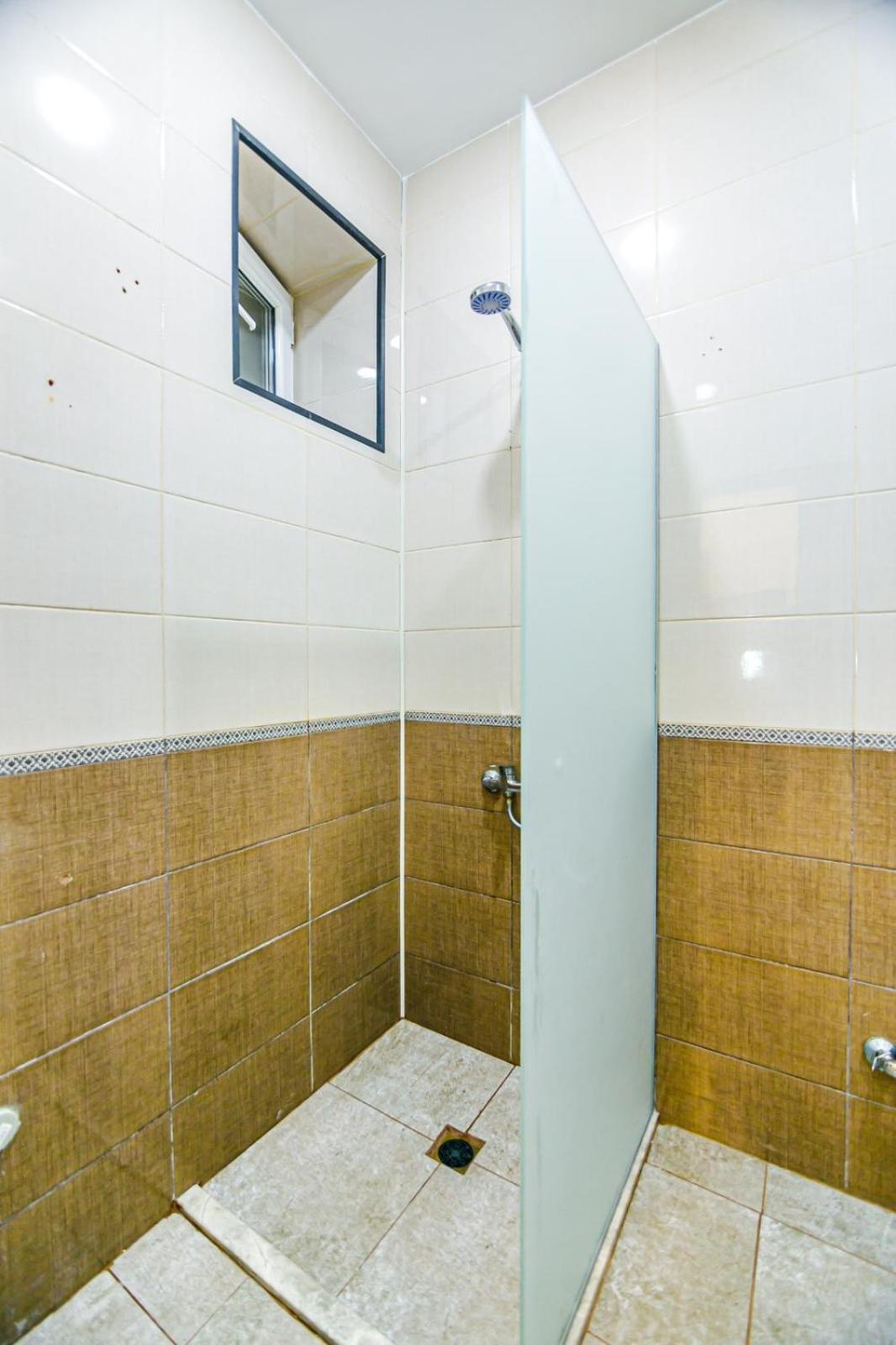 M Estate. 2 Room Home In Targovu Baku Exteriör bild